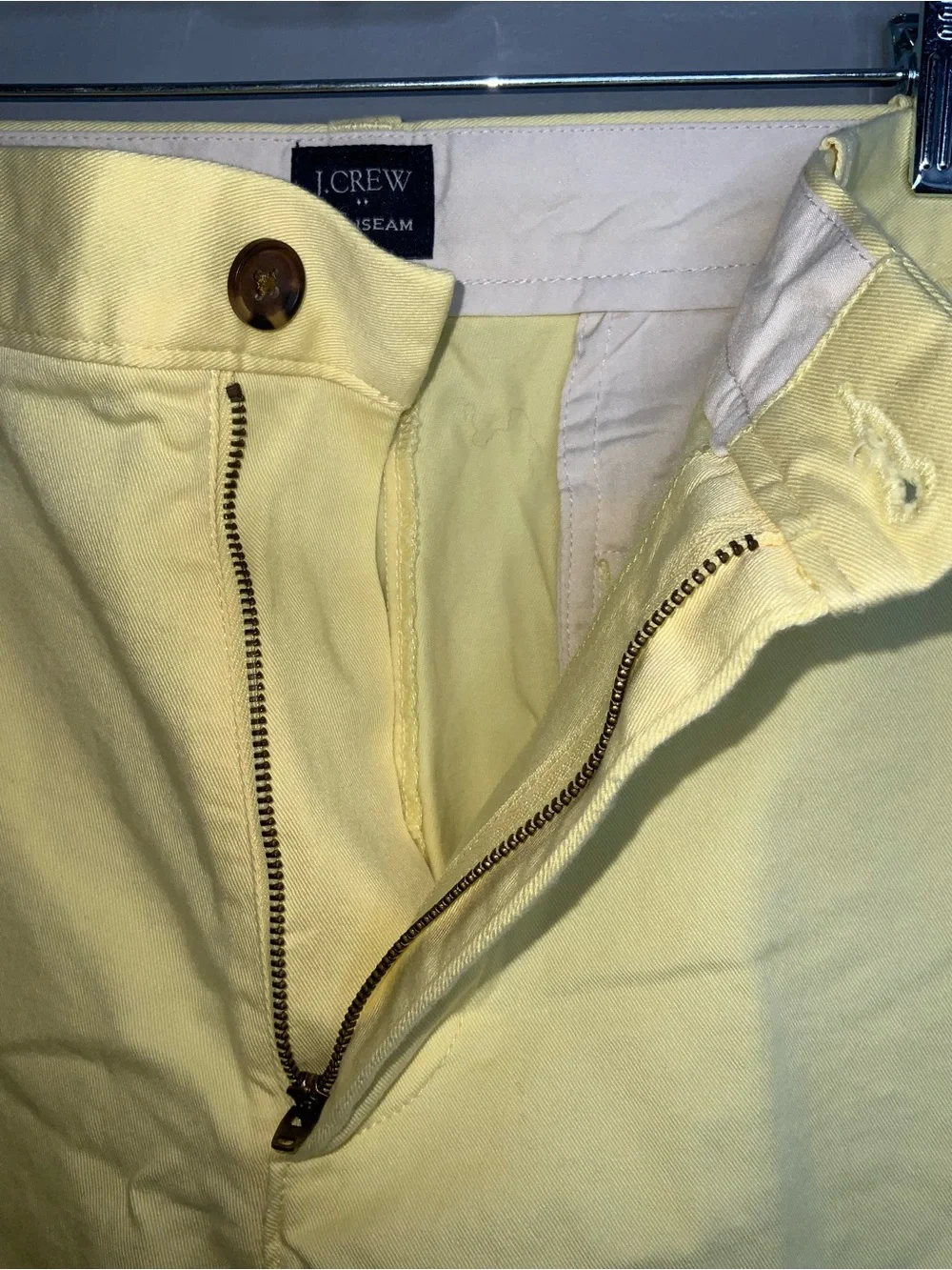 J. Crew Men’s Yellow Flat Front Chino Shorts Size 38